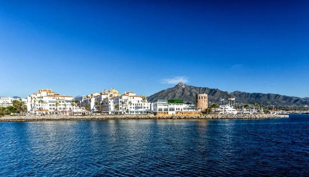 3 Bed Penthouse In The Heart Of Puerto Banus & Pool Apartment Marbella