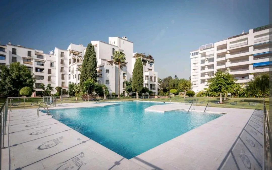 3 Bed Penthouse In The Heart Of Puerto Banus & Pool Apartment Marbella