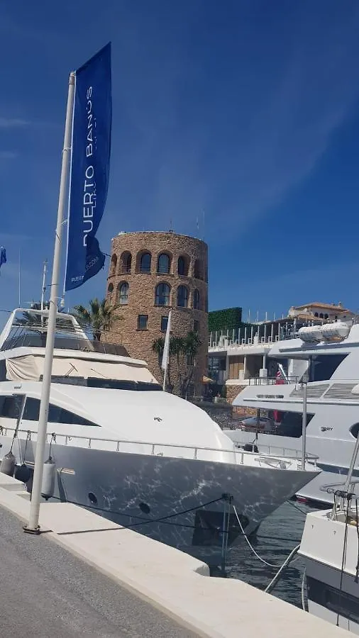 3 Bed Penthouse In The Heart Of Puerto Banus & Pool Διαμέρισμα Μαρμπέλλα